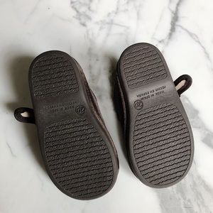 dona carmen mary jane shoes